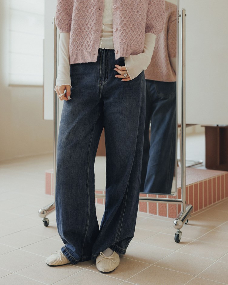率性側剪接線設計牛仔寬褲