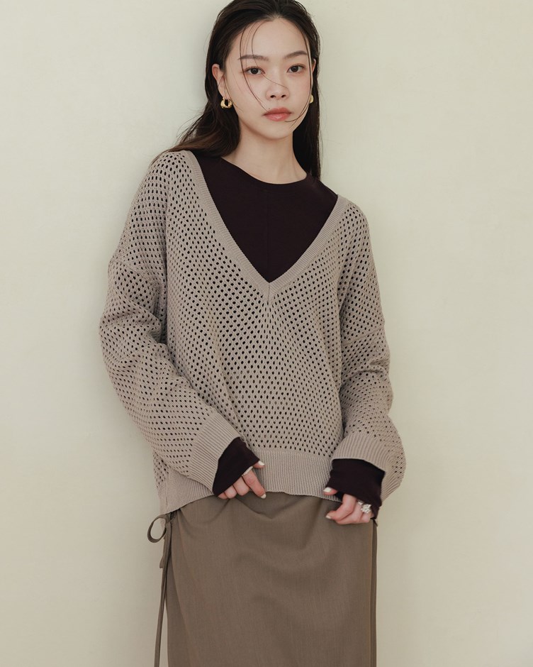 洞洞V領針織罩衫