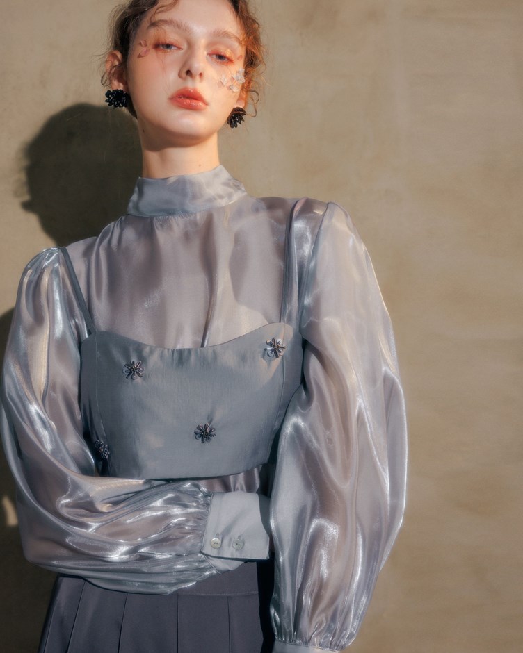 質感小花釘珠細肩帶背心