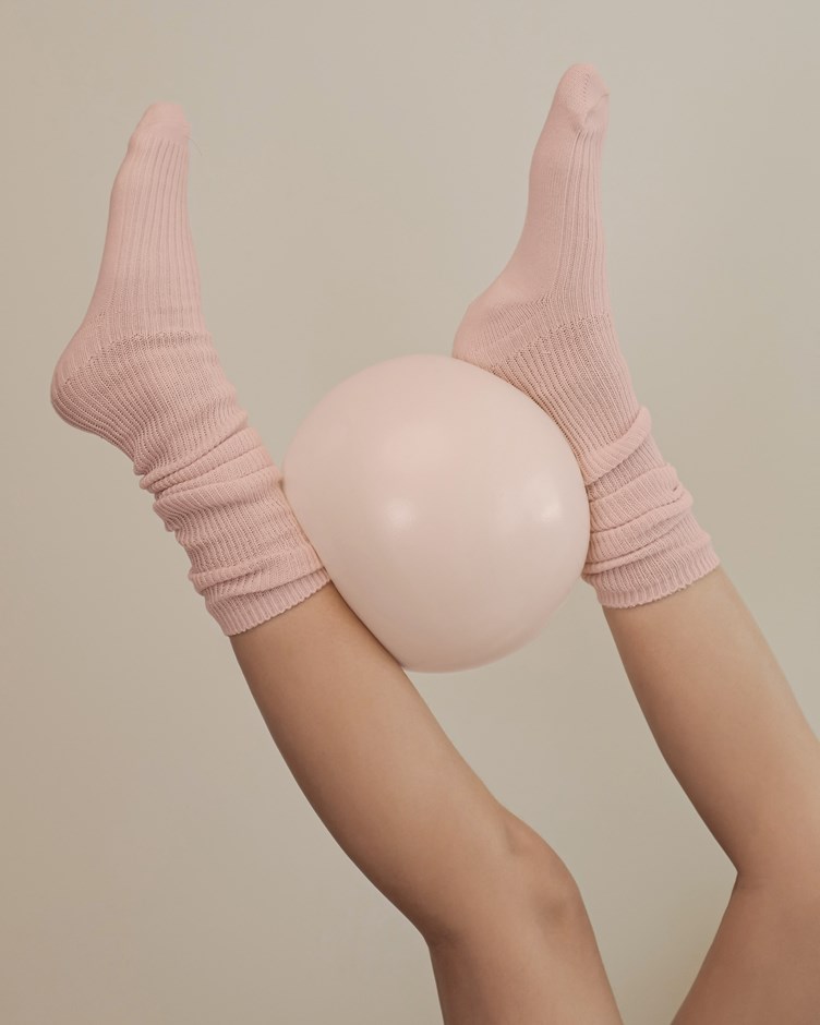 粗針長筒堆堆襪