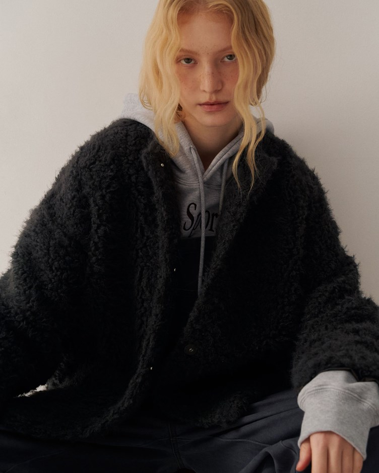 捲捲圓領毛絨口袋外套