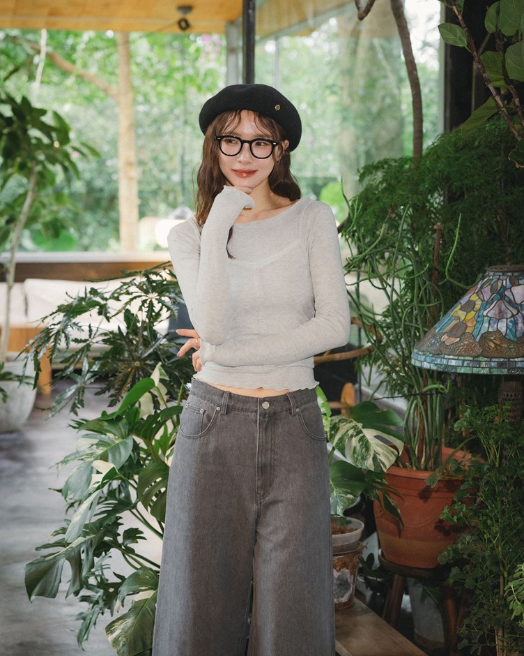 直坑紋蕾絲花邊背心長袖上衣(兩件組)