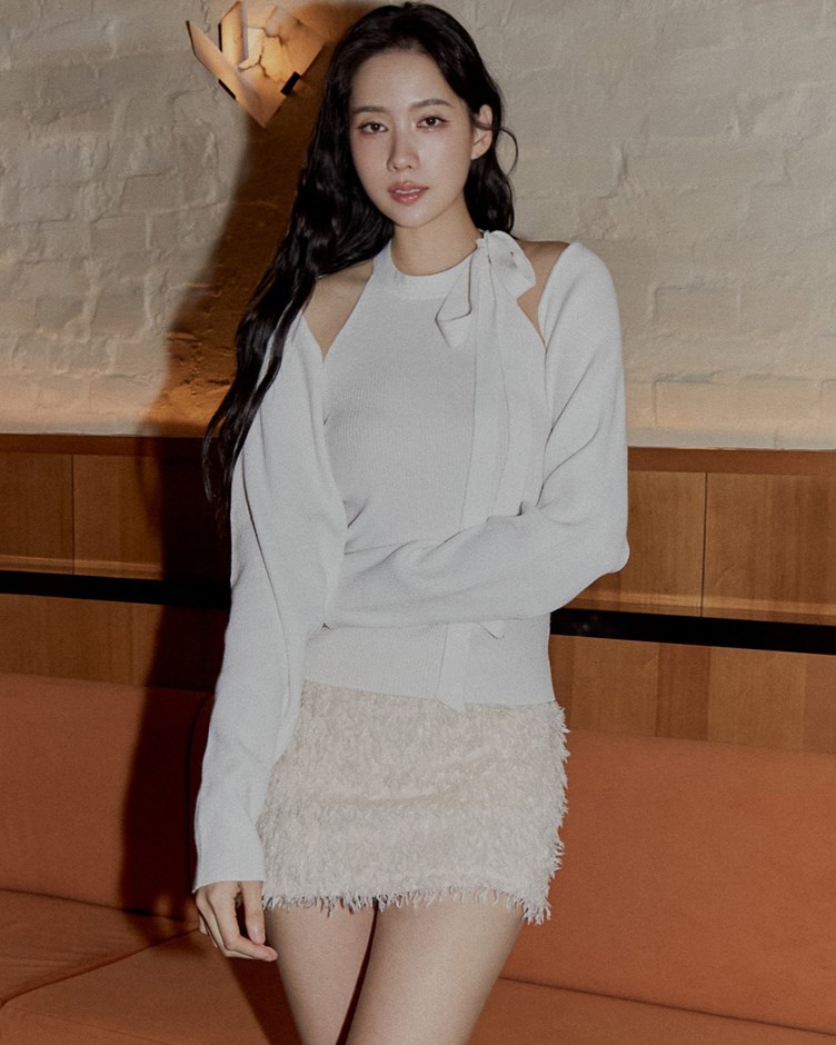 兩件式繞頸針織上衣