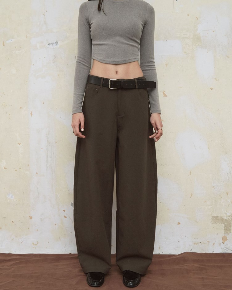 顯瘦繭型抗皺休閒長褲