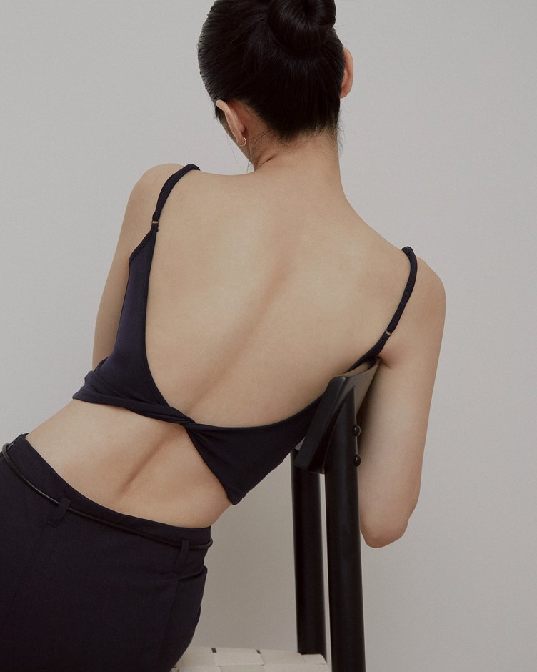 輕裸感扭結Bra Top(Liz聯名款)