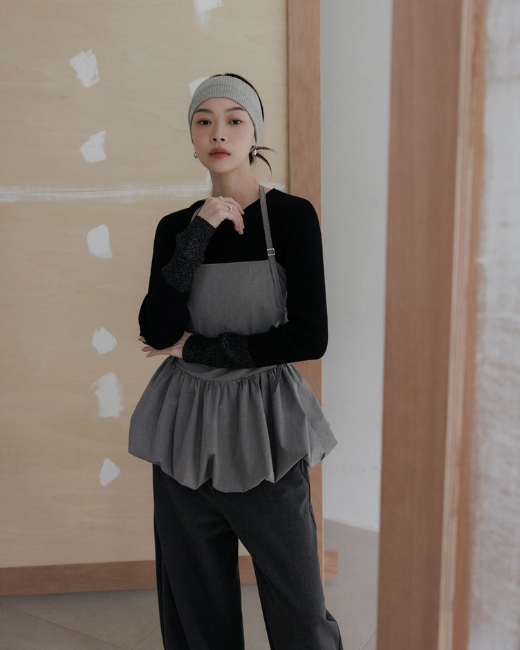 袖口配色坑條針織上衣