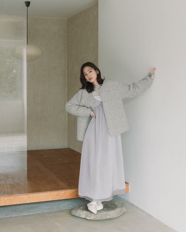 光澤緞面V領洋裝