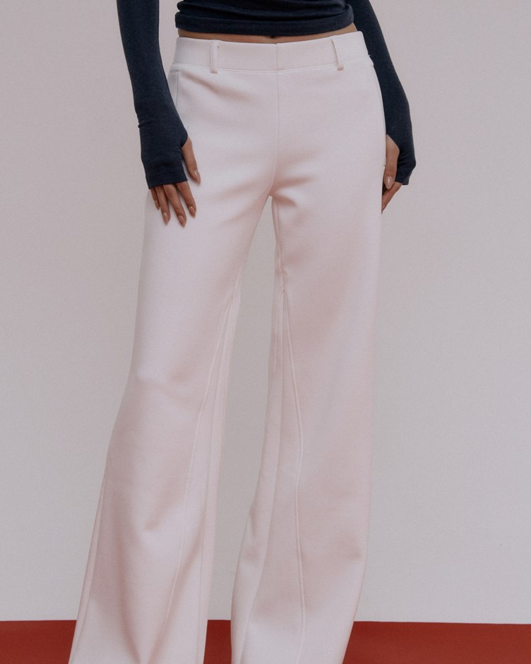 微喇叭刷毛西裝棉褲