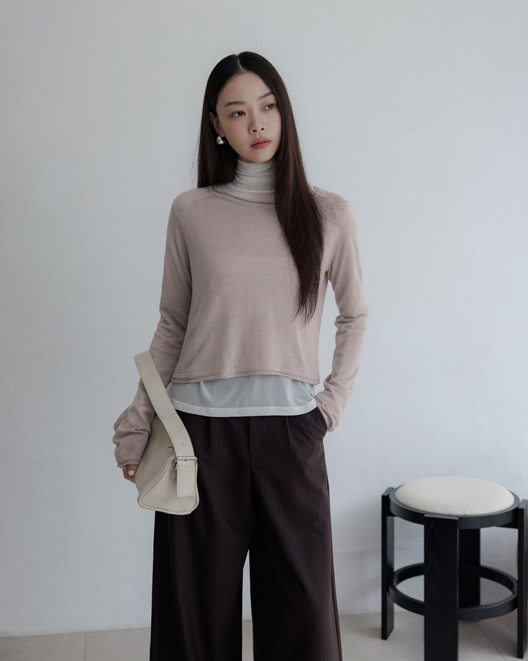 圓領薄針織上衣