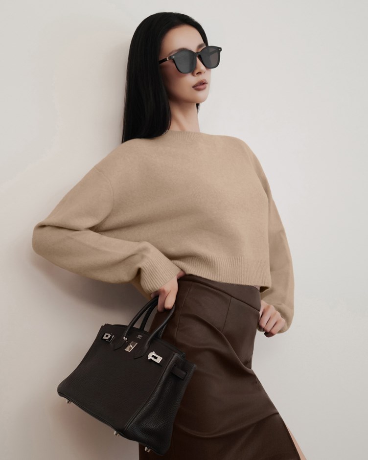 羊毛短版針織長袖上衣