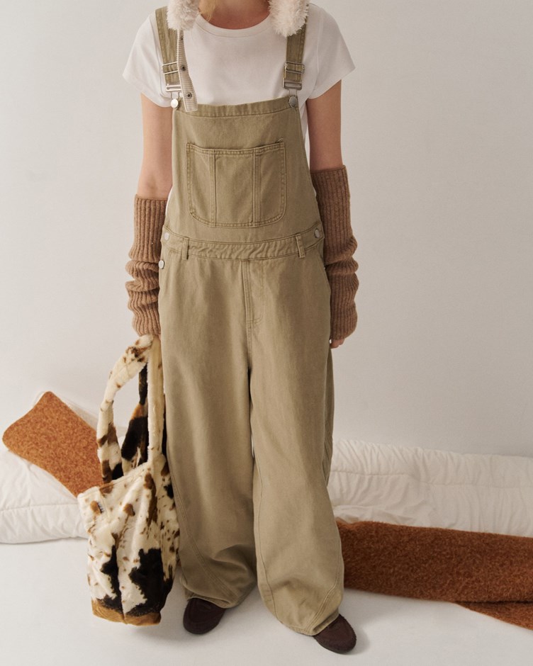 星星釦繭型牛仔吊帶褲