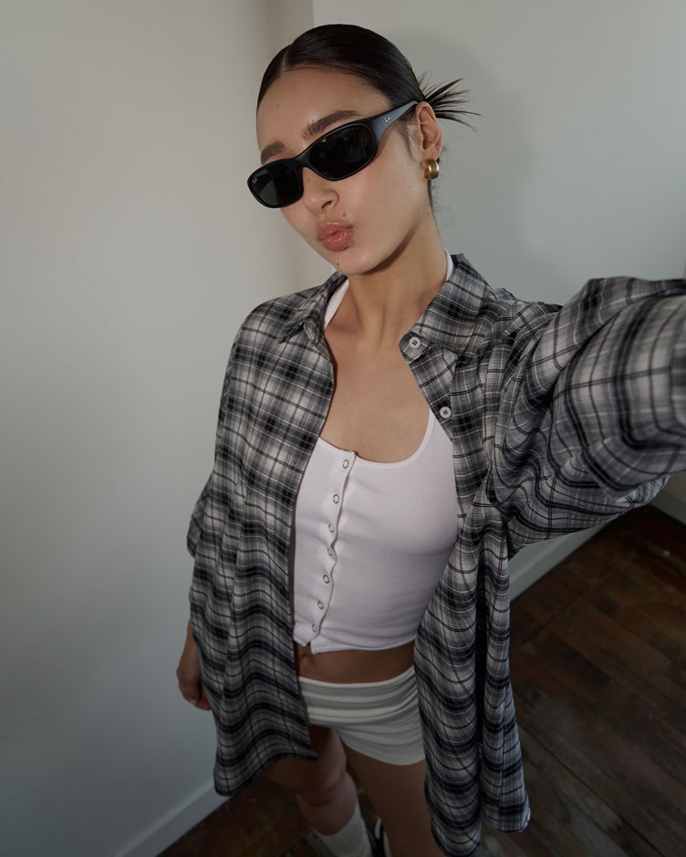 抗皺休閒寬鬆格紋襯衫