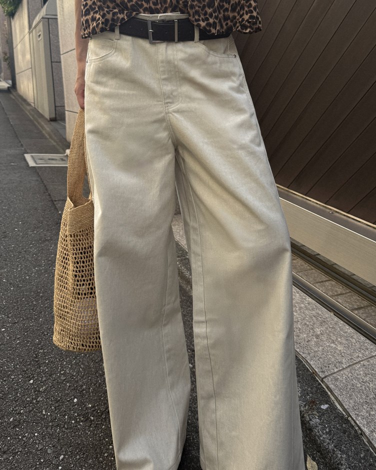 低調時髦工裝牛仔長褲