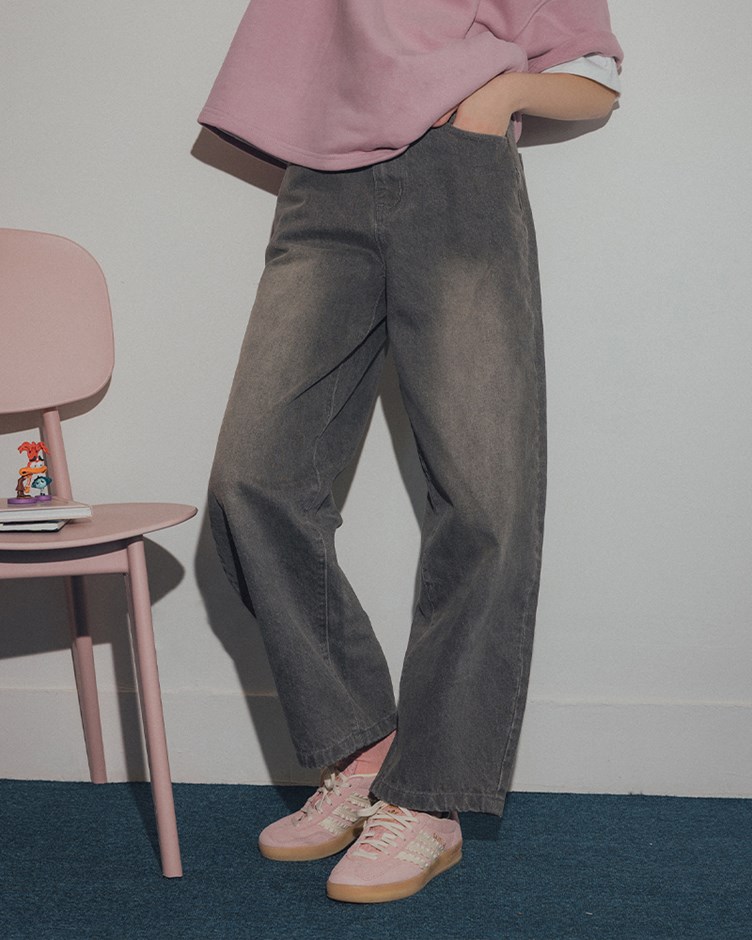 (預購1週陸續出貨)水洗刷色繭型牛仔褲