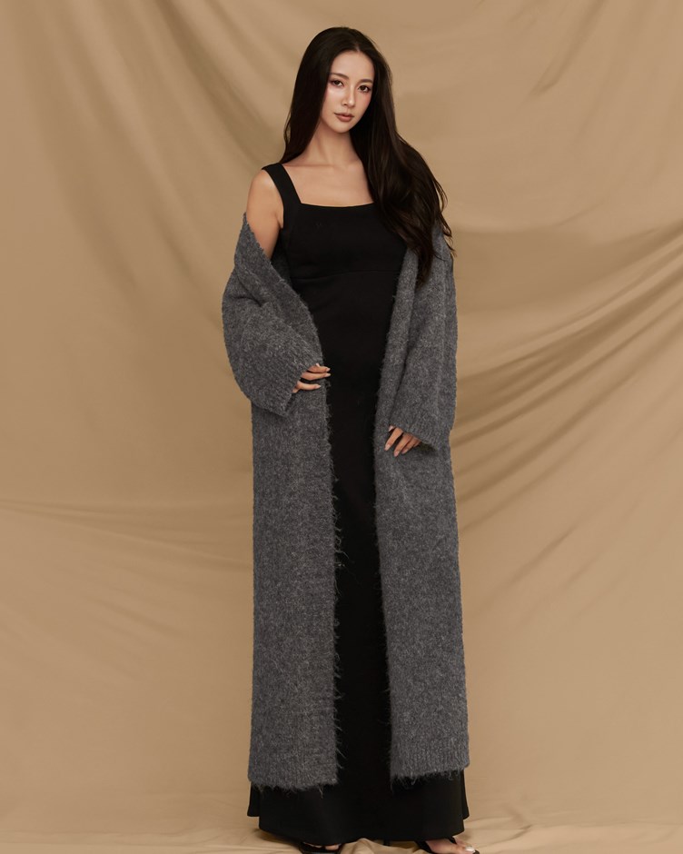羊駝毛長版針織外套