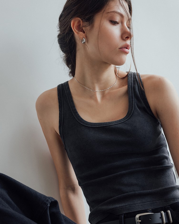 方領羅紋修身背心