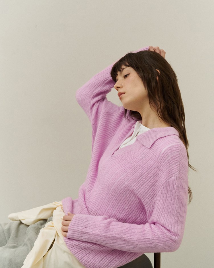 直紋簍空感翻領針織毛衣