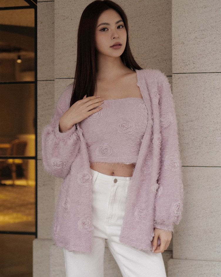 浪漫氣息玫瑰開襟外套