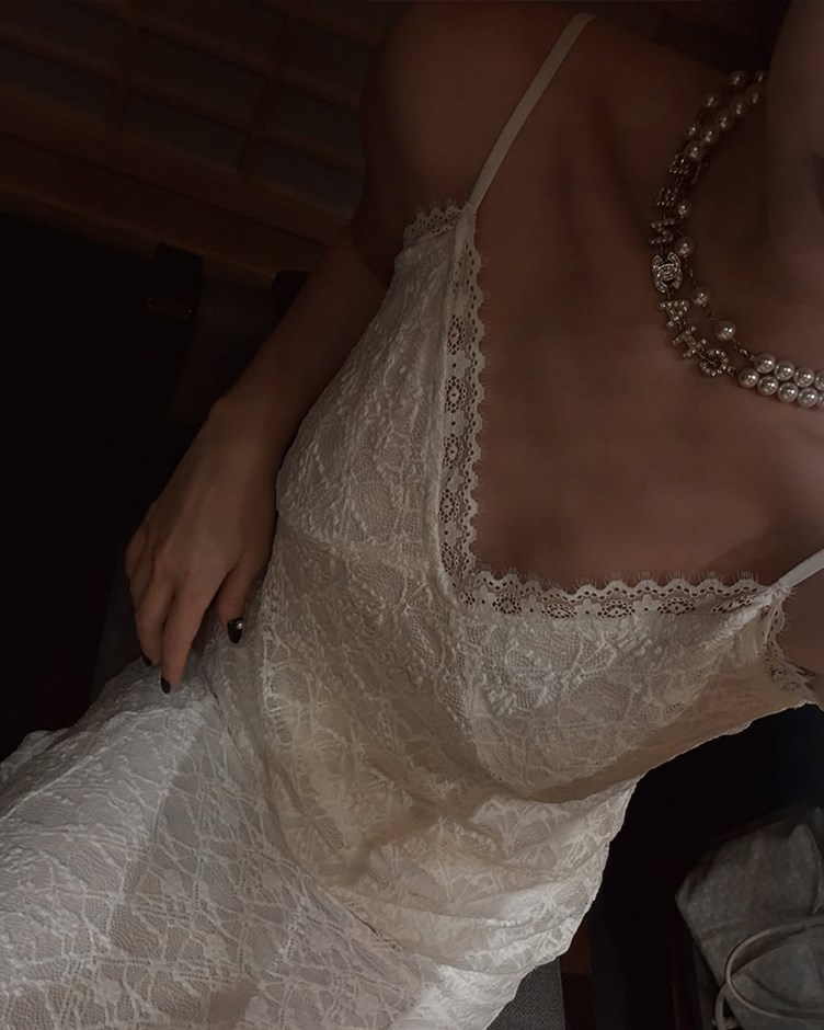 蕾絲細肩帶背心