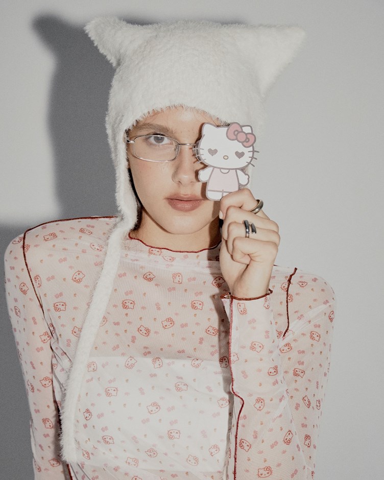 HELLO KITTY碎花網紗透膚上衣