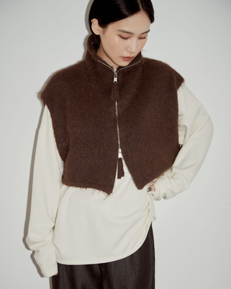 磨毛感翻領拉鍊造型針織背心
