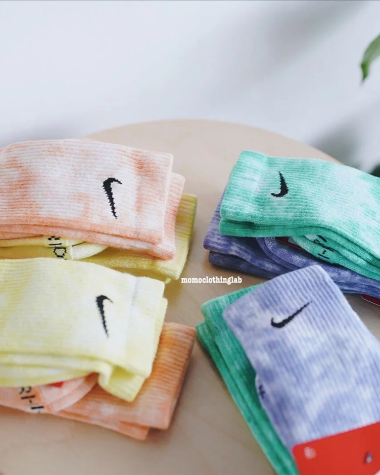 Nike Everyday Plus Crew 渲染襪 兩色一組 
