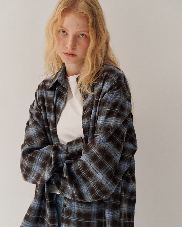 磨毛感寬鬆格紋襯衫