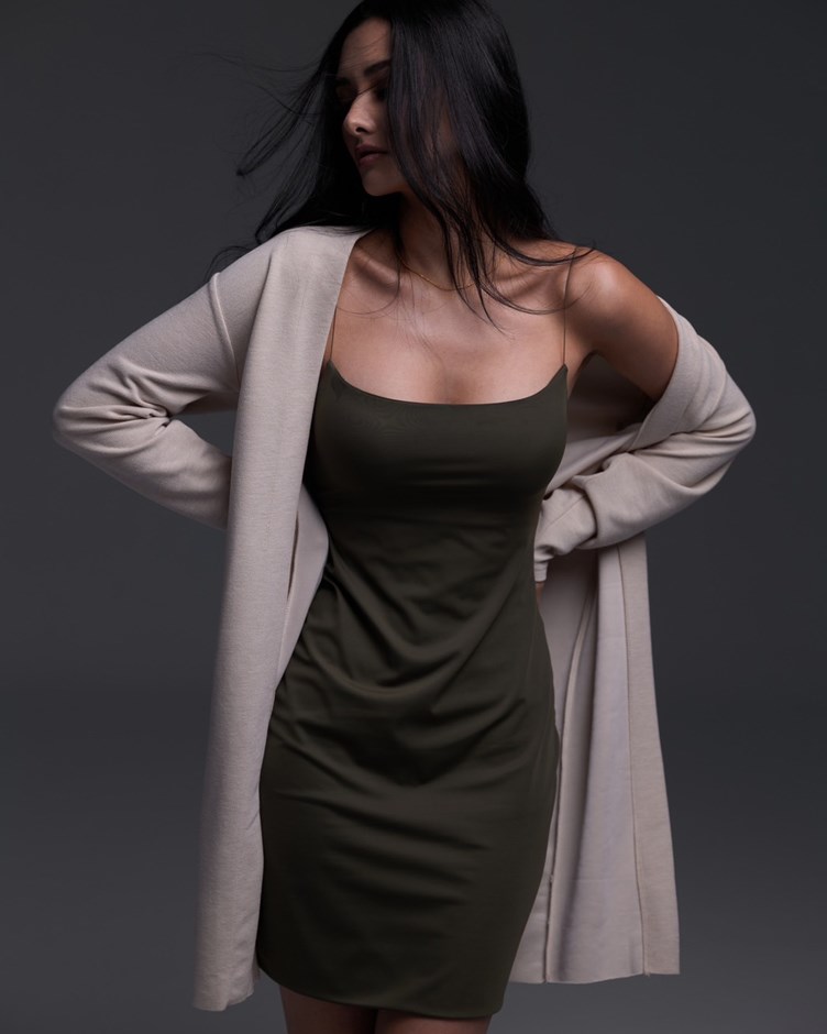 Relaxed Silhouette Ribbed Cardigan