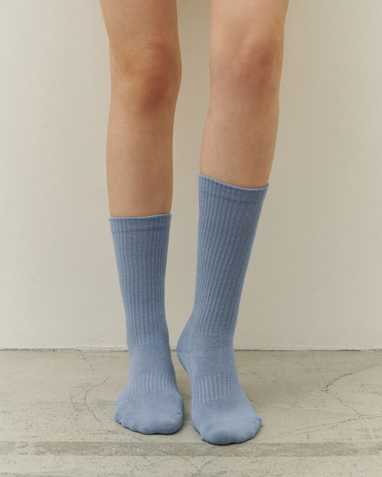 經典多色坑條中筒襪