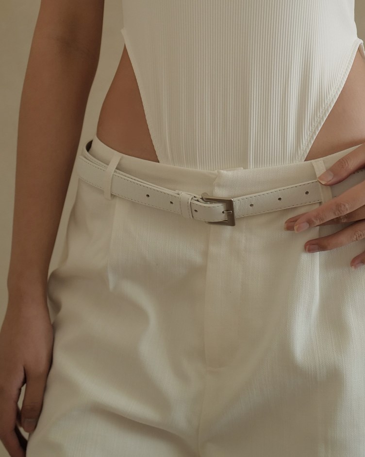 極簡紋理方頭銀釦皮帶