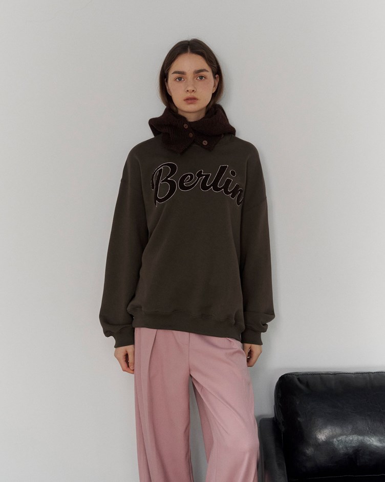 美式毛巾繡城市大學TEE