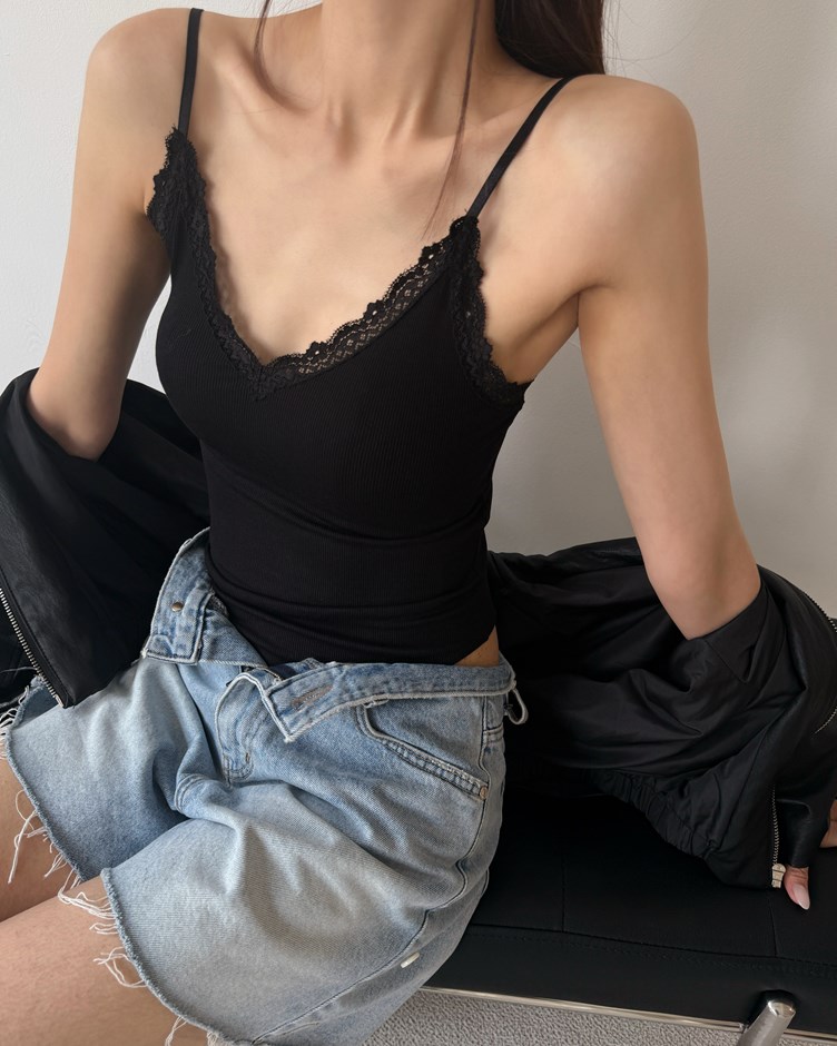 蕾絲拼接V領彈性羅紋連體衣