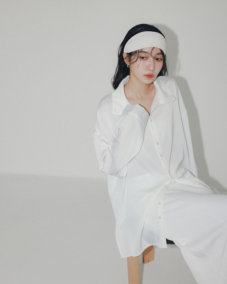 簡約翻領軟料緞面襯衫