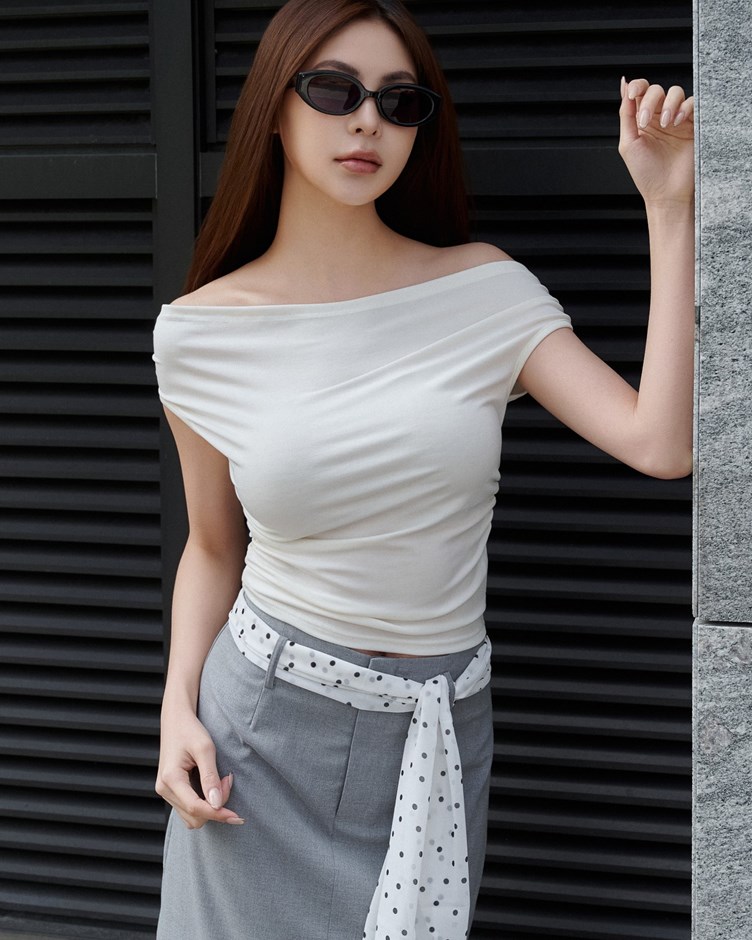 氣質抓皺垂領上衣