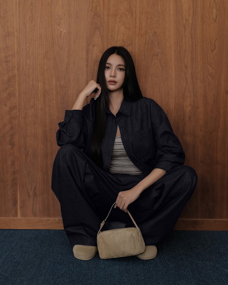 寬鬆口袋牛仔襯衫