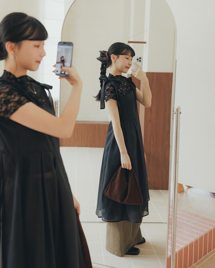 雙綁帶霧紗透肌感洋裝