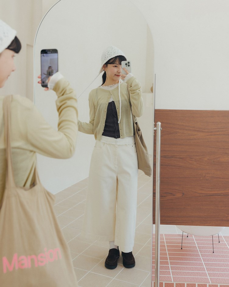 軟綿針織圓領排釦外套