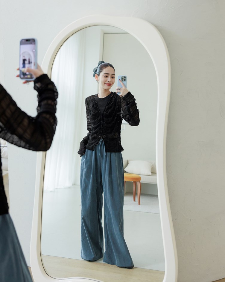 微透抓皺感造型長袖上衣