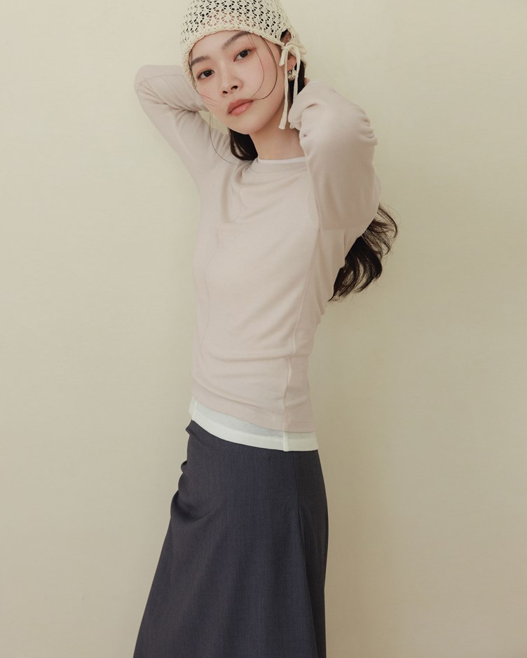 極彈天絲圓領車線上衣