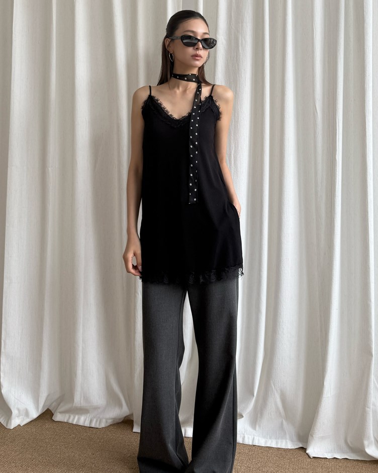 睫毛蕾絲細肩羅紋開衩上衣