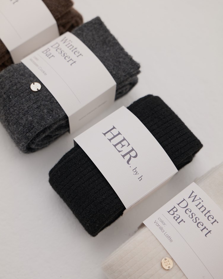 冬日甜點｜顯瘦過膝羊毛長襪