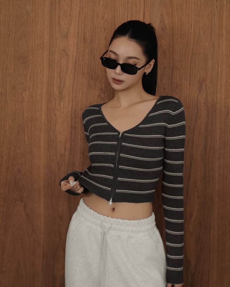 V領條紋拉鍊針織長袖