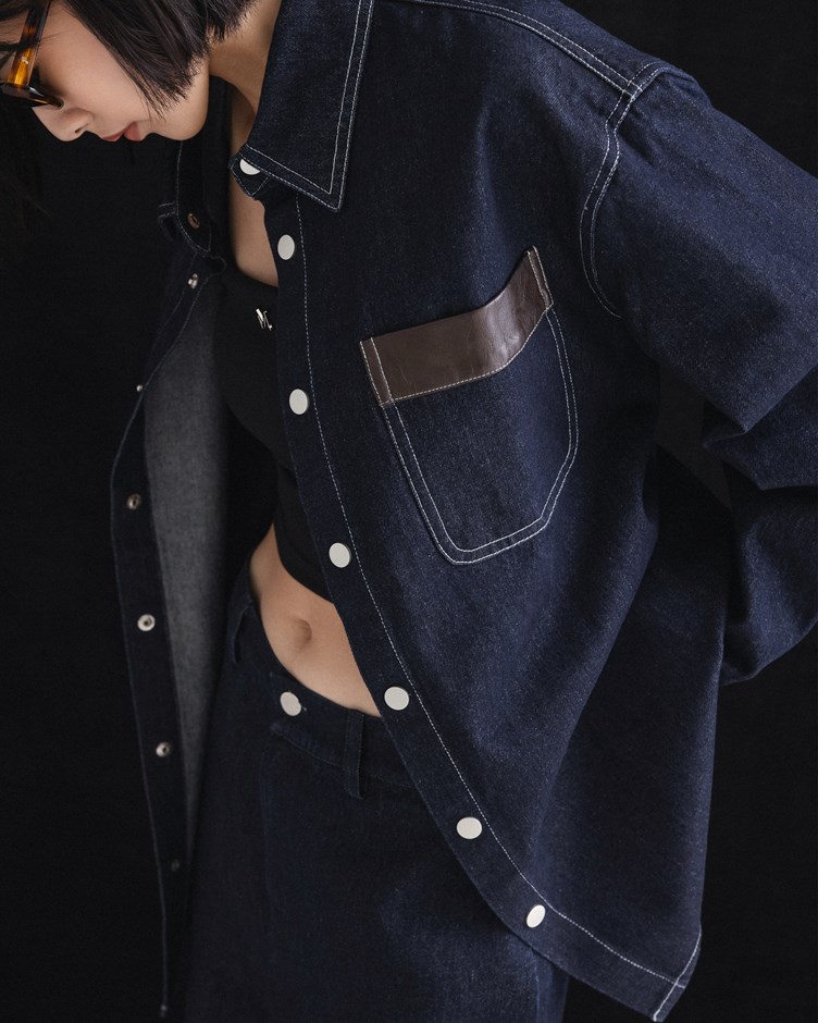 mi時髦口袋牛仔襯衫