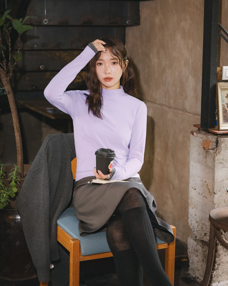 PROJECT.M 袖口拼接小高領上衣