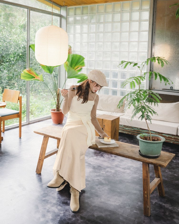 修身柔軟麂皮傘擺長裙