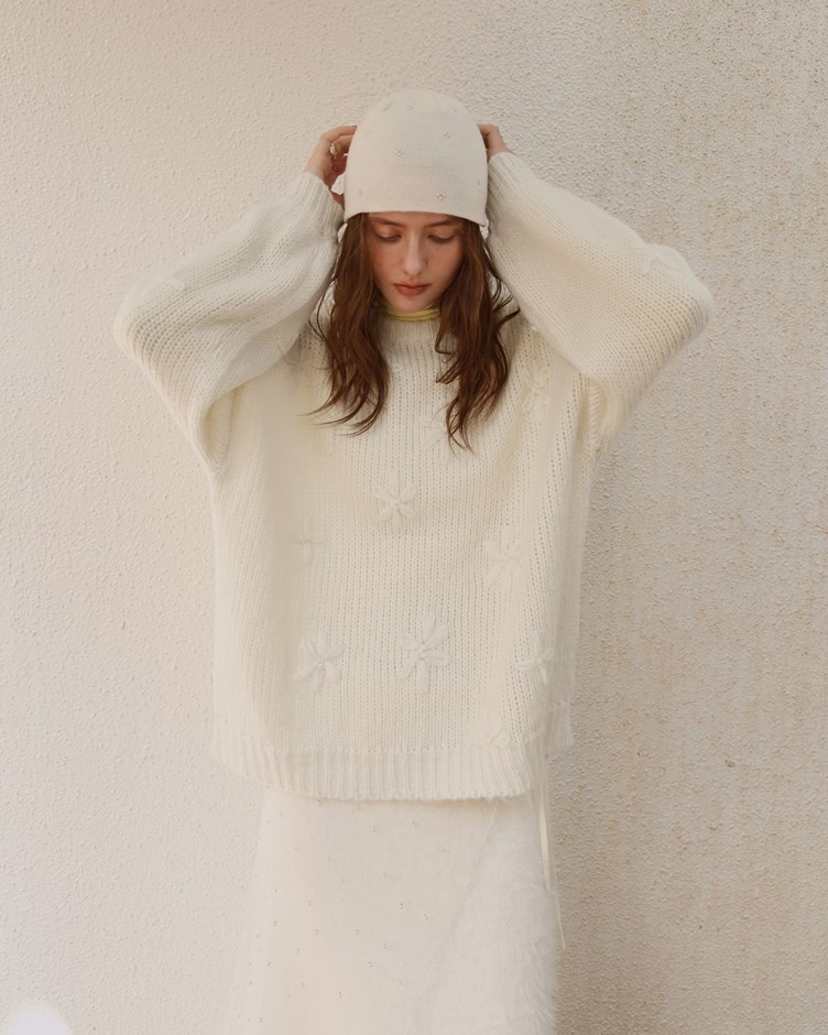 粗針立體花朵造型針織毛衣