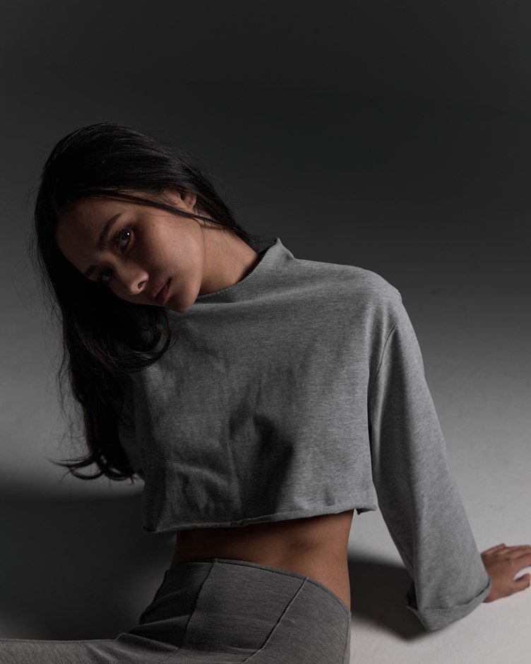 Oversized Cropped Long Sleeve Tee