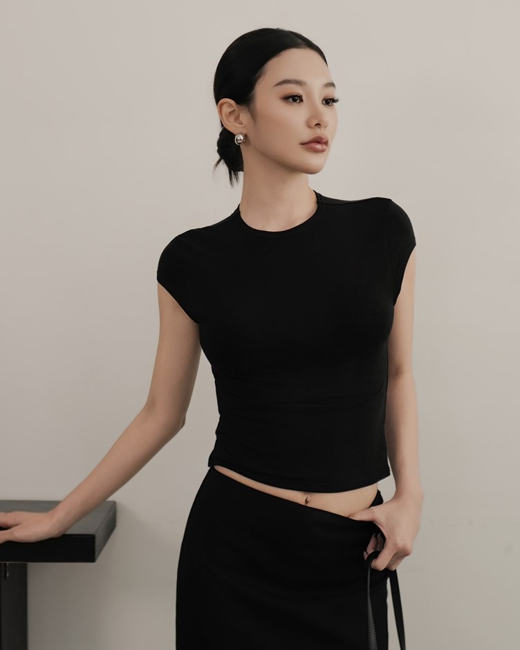 棉質包領彈力短TEE