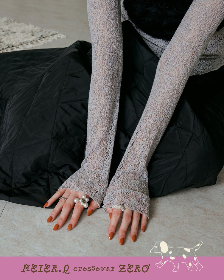 zero-紋理感高領捲邊上衣