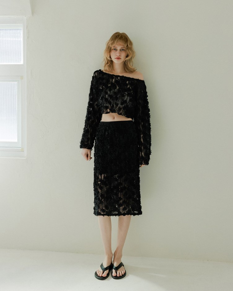 透肌感立體花朵中長裙